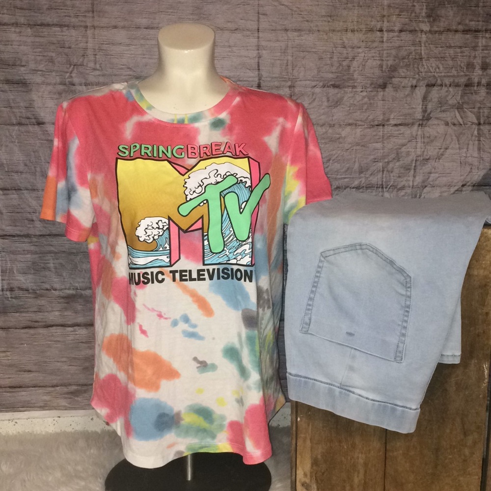 MTV  Spring Break Tie Dye Graphic Tee